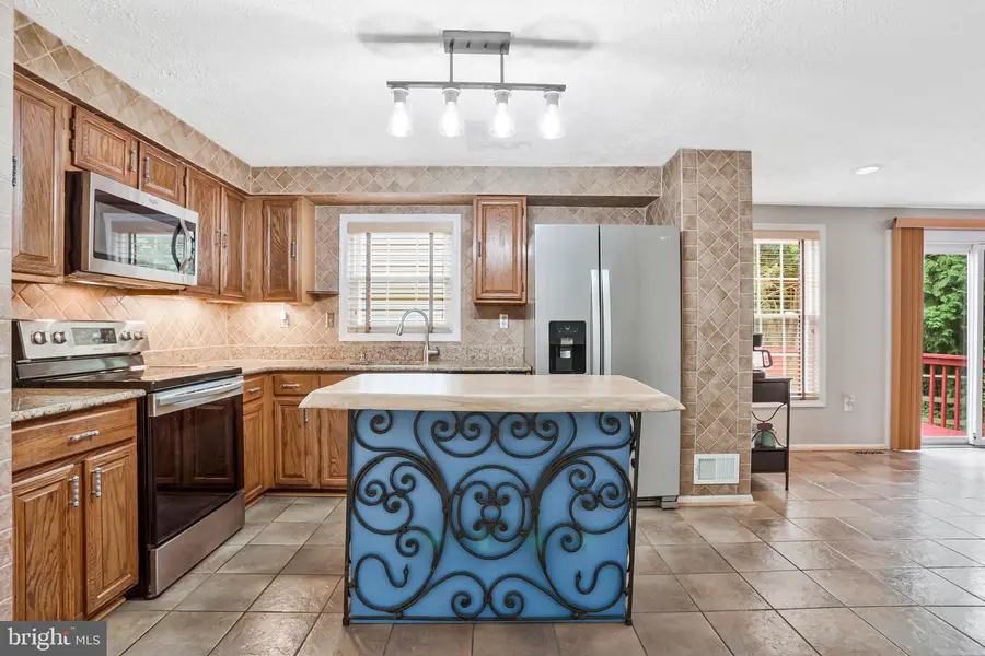19721 Mayhill Ter, Gaithersburg, MD 20879 - #2