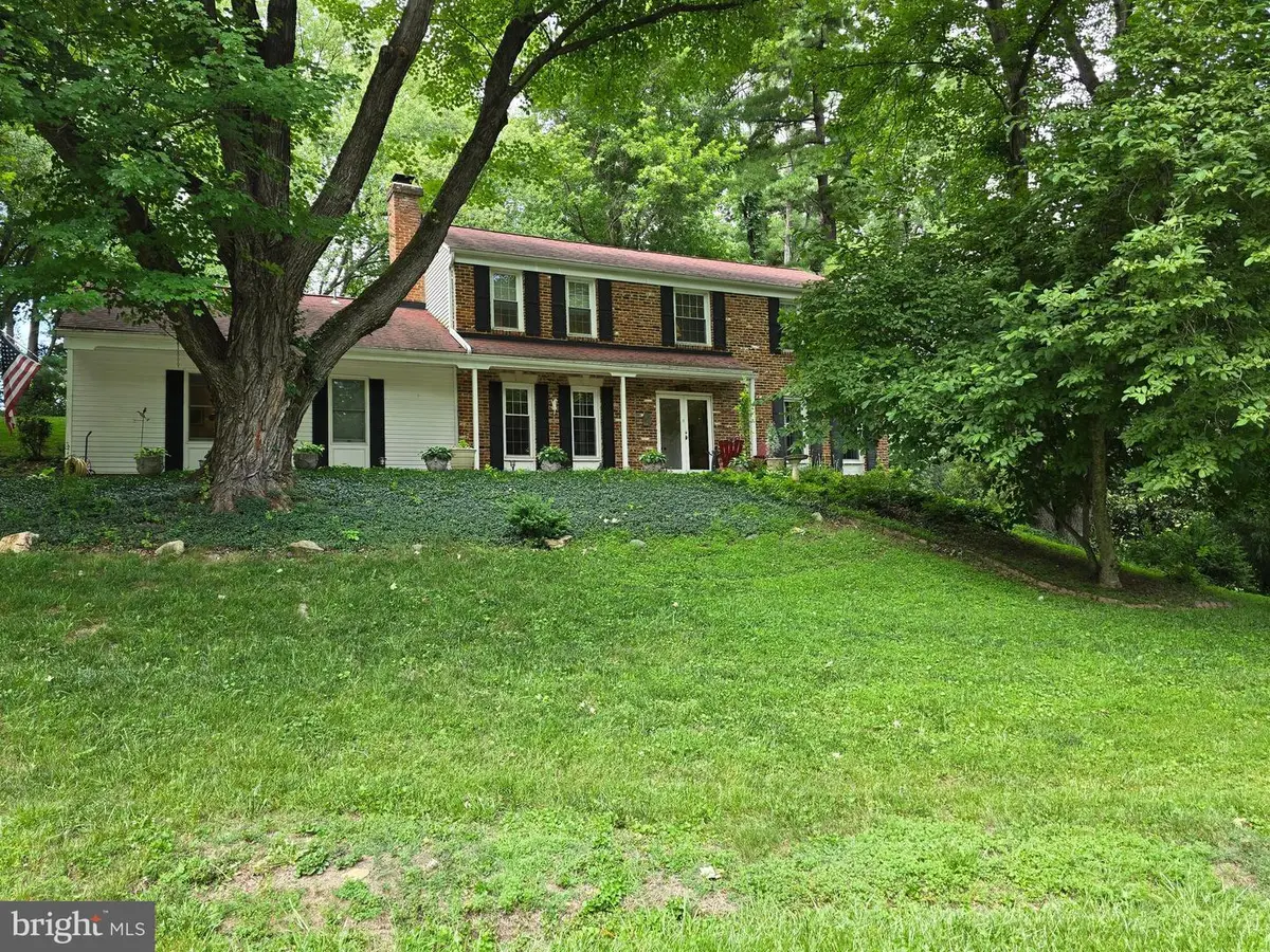 16601 Briardale Rd, Derwood, MD 20855 - #1