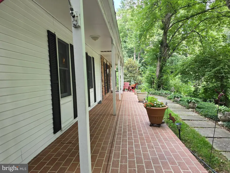 16601 Briardale Rd, Derwood, MD 20855 - #3