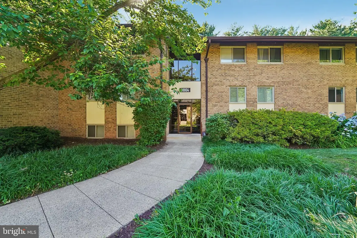 18804 Walkers Choice Rd #2, Montgomery Village, MD 20886 - #1