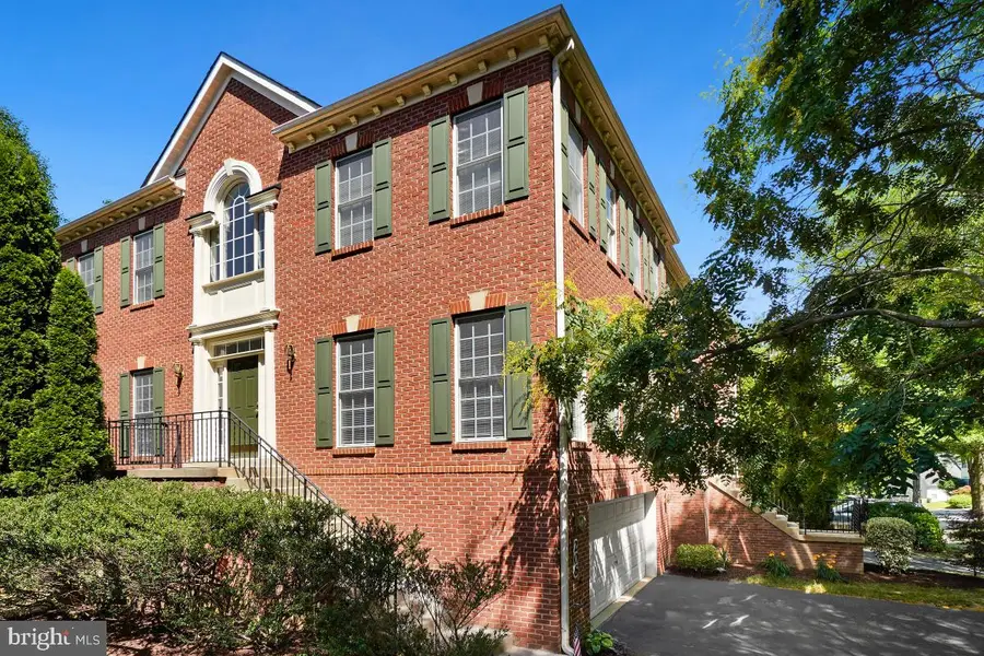 206 Painted Post Ln, Gaithersburg, MD 20878 - #2