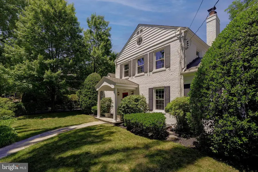 3905 Laird Pl, Chevy Chase, MD 20815 - #2