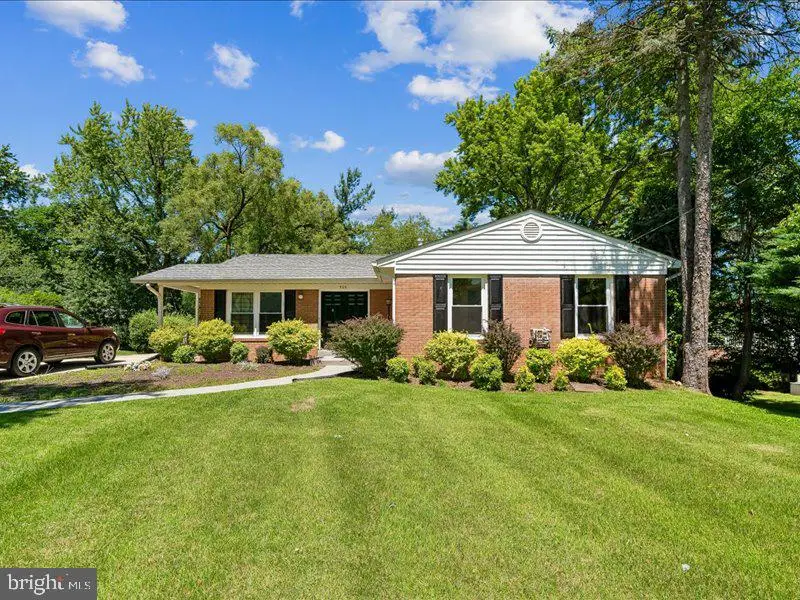 903 Annmore Dr, Silver Spring, MD 20902 - #1