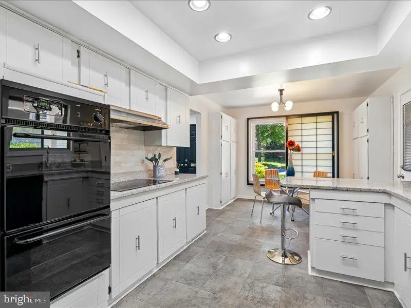 903 Annmore Dr, Silver Spring, MD 20902 - #2