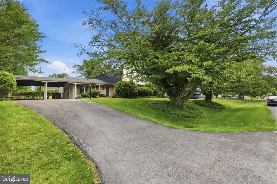 3710 Queen Mary Dr, Olney, MD 20832 - #2