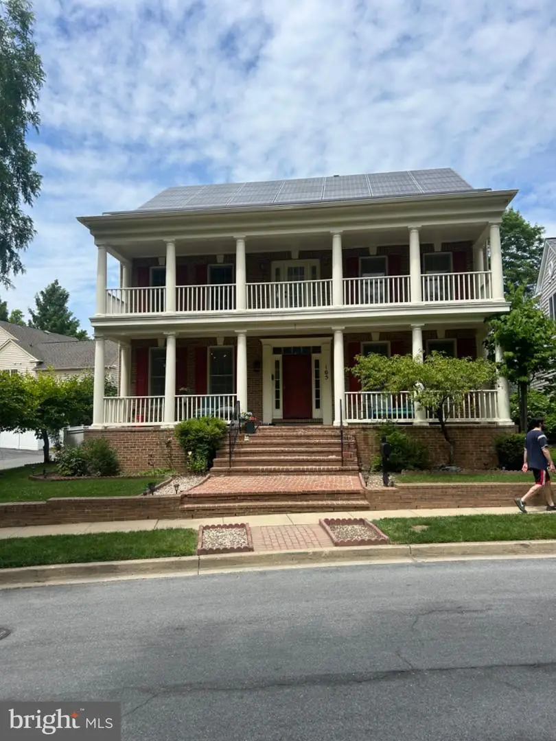 105 Watkins Overlook, Rockville, MD 20850 - #2