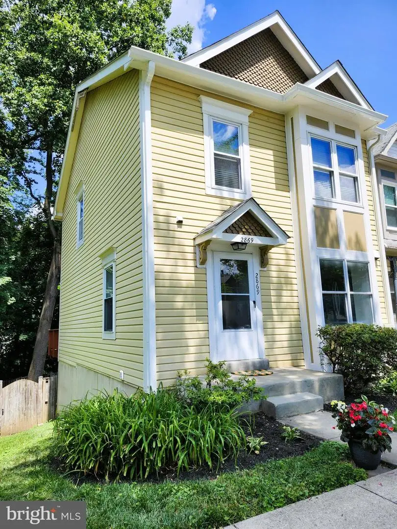 2869 Schoolhouse Cir, Silver Spring, MD 20902 - #1