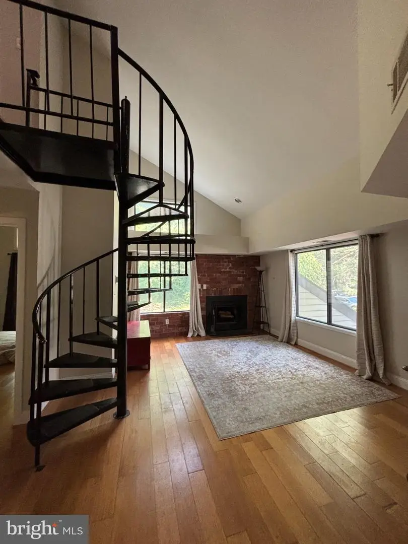 9966 Hellingly Pl #176, Montgomery Village, MD 20886 - #3