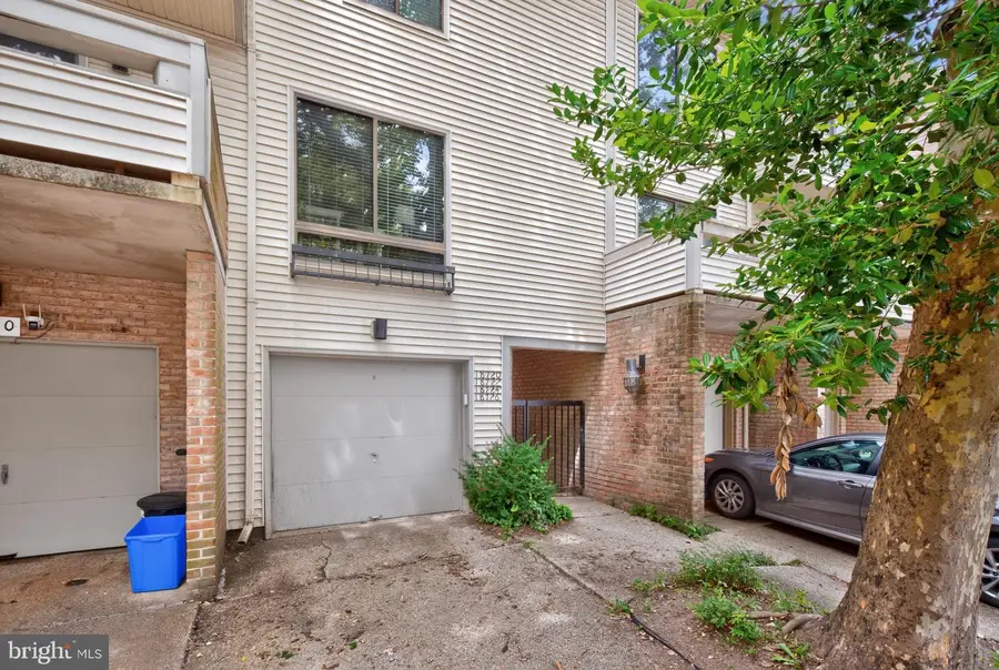 18722 Pier Point Pl, Gaithersburg, MD 20886 - #3