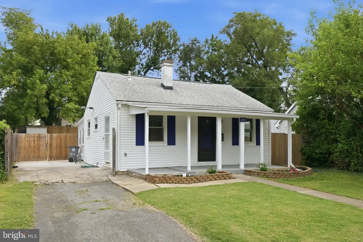 514 Crabb Ave, Rockville, MD 20850 - #1