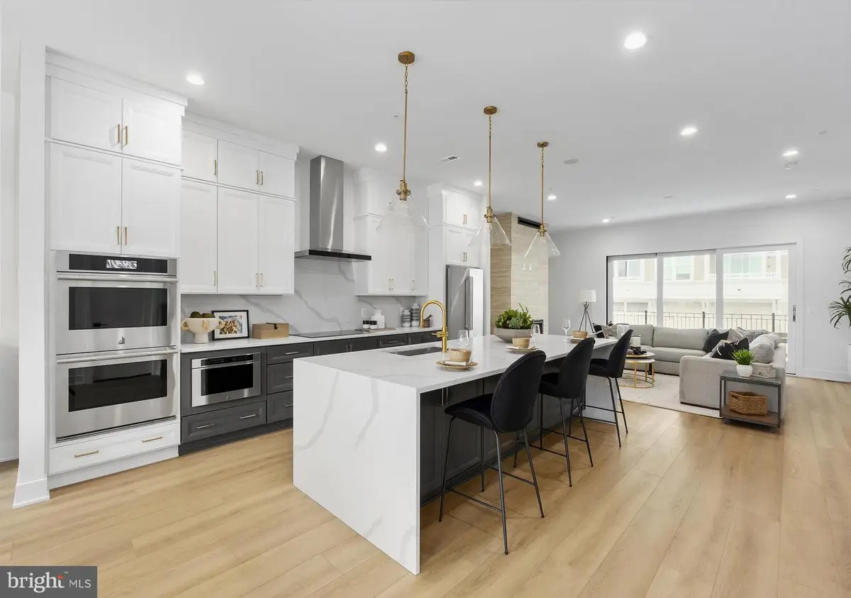 8605 Erdem Pl, Chevy Chase, MD 20815 - #1