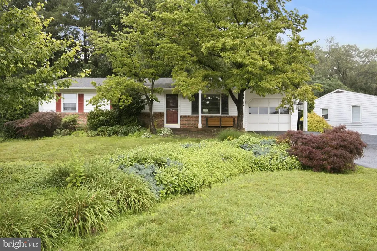11937 Bayswater Rd, Gaithersburg, MD 20878 - #1
