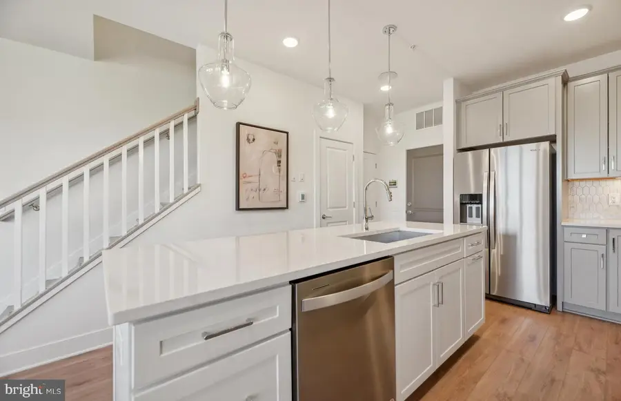 312 Legacy St, Gaithersburg, MD 20878 - #2