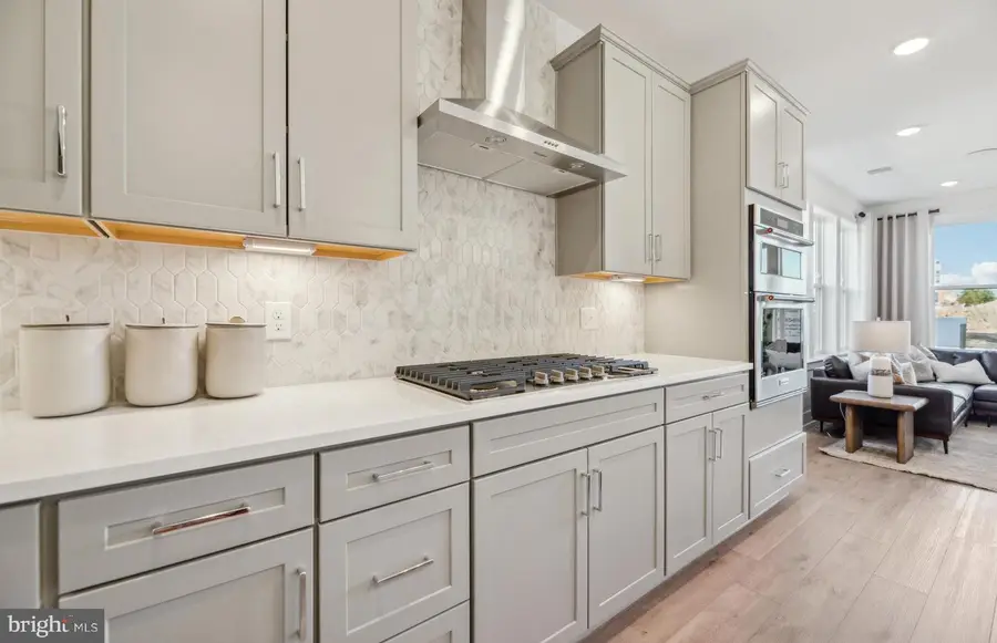 312 Legacy St, Gaithersburg, MD 20878 - #3
