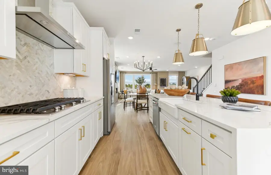 512 Parkview Ave, Gaithersburg, MD 20878 - #3
