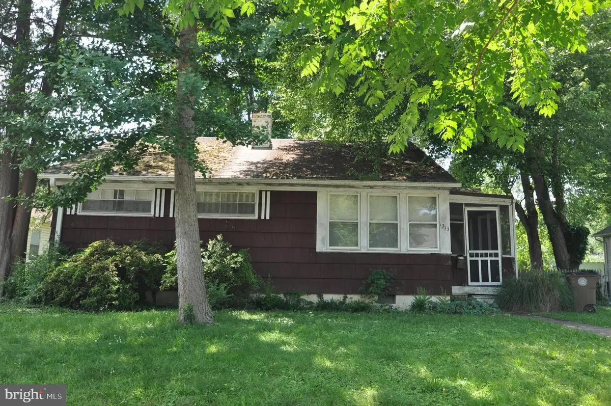1313 Coral Sea Dr, Rockville, MD 20851 - #1