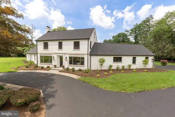 10700 Alloway Dr, POTOMAC, MD 20854