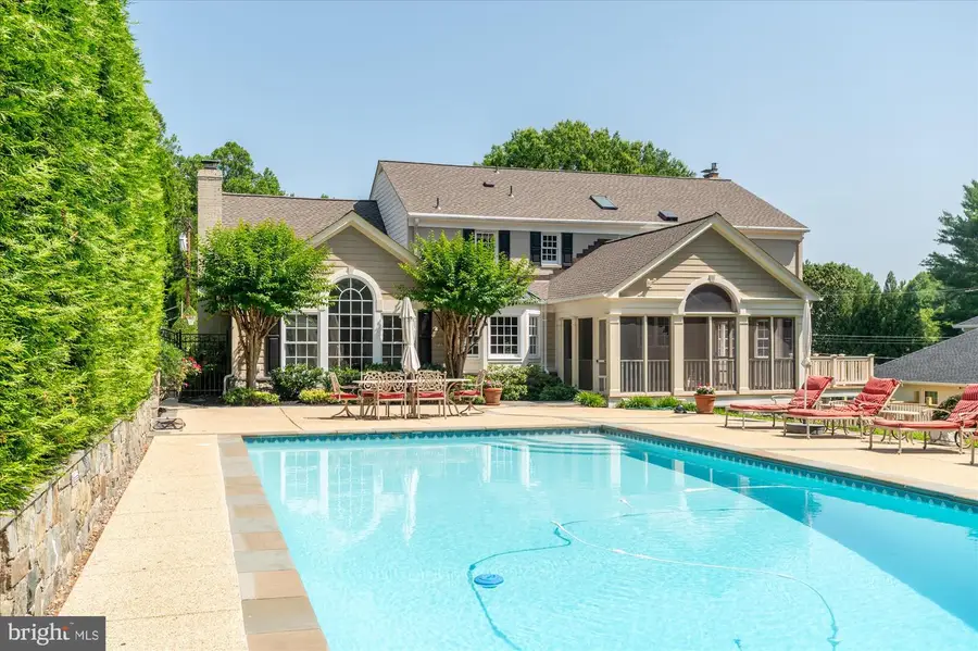 10019 Kendale Rd, Potomac, MD 20854 - #3