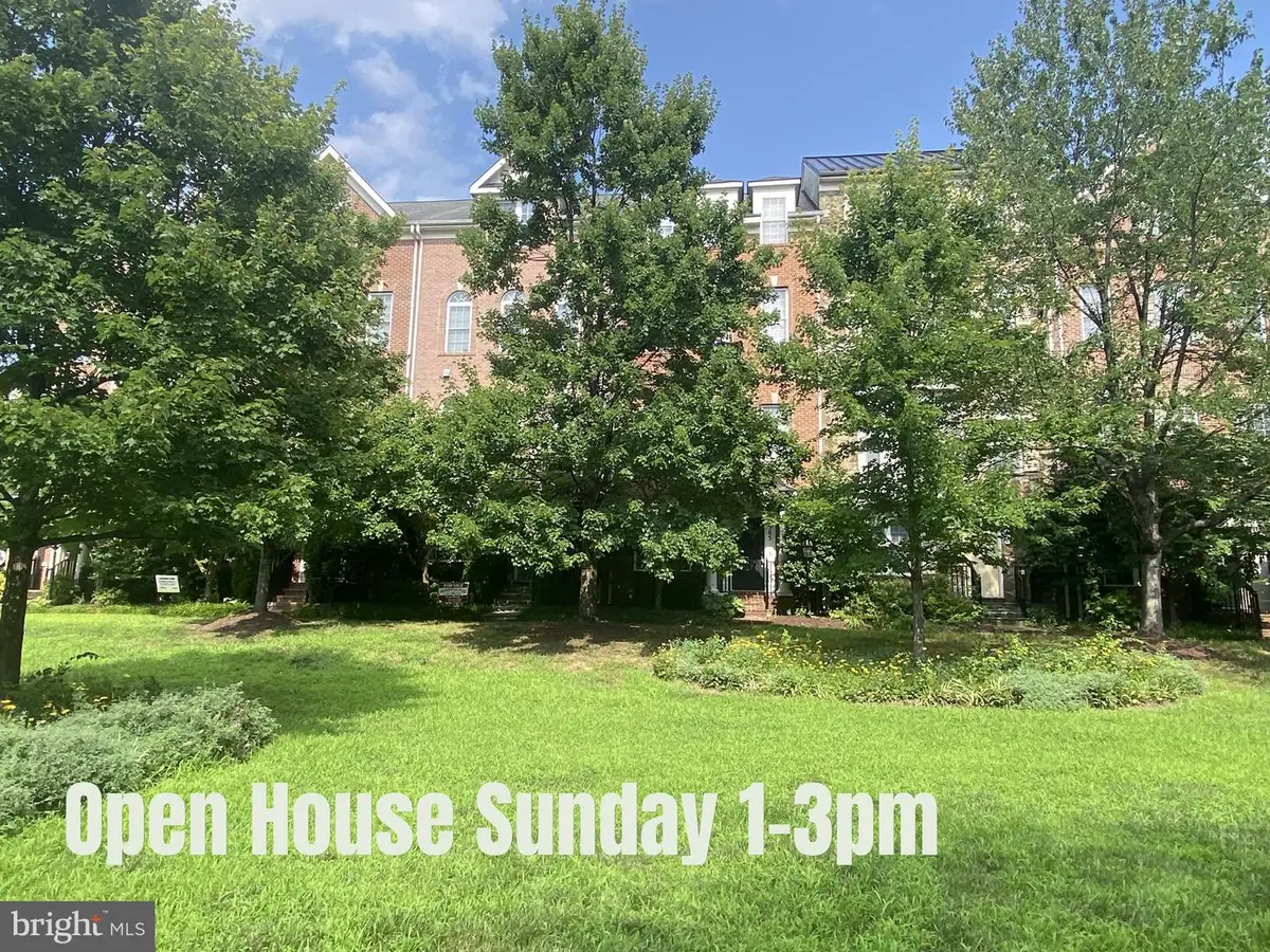 589 Cedar Spring St, Gaithersburg, MD 20877 - #1