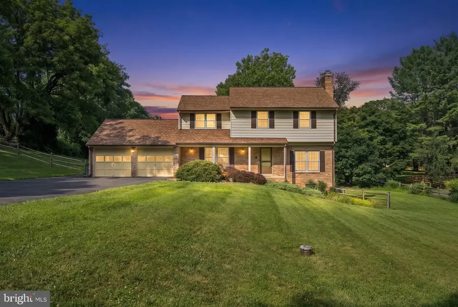24513 Hanson Rd, Laytonsville, MD 20882 - #2