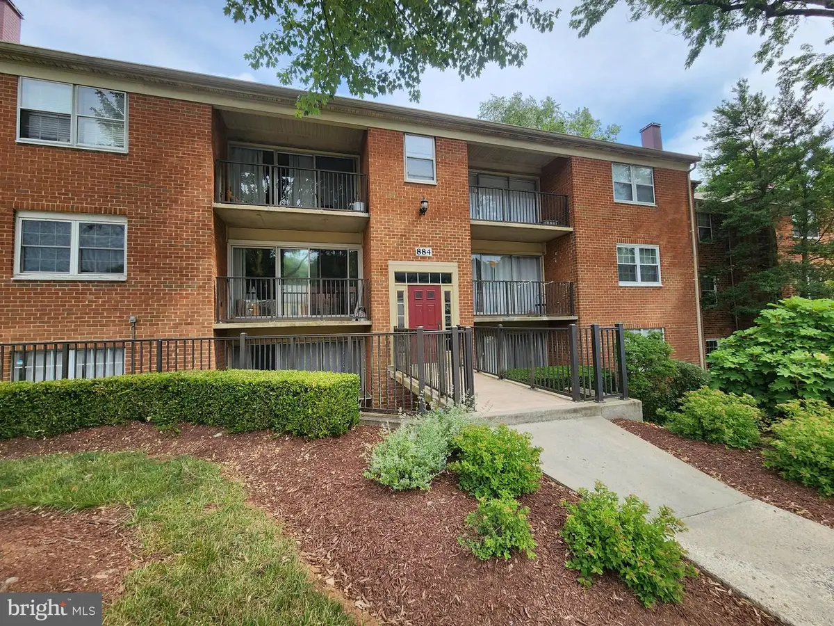 884 College Pkwy #302, Rockville, MD 20850 - #1