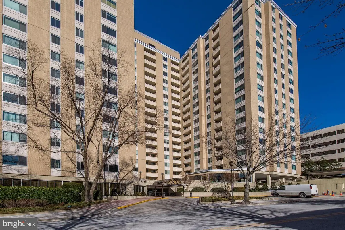 4601 Park Ave #815q, Chevy Chase, MD 20815 - #1