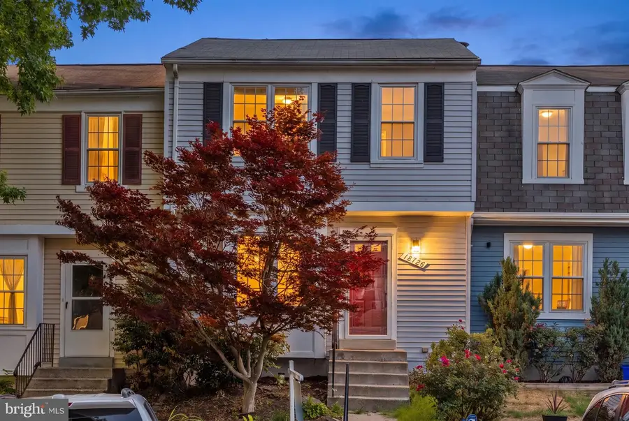 18726 Pikeview Dr, Germantown, MD 20874 - #2
