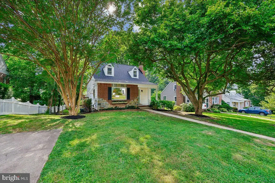 10404 Amherst Ave, Silver Spring, MD 20902 - #2