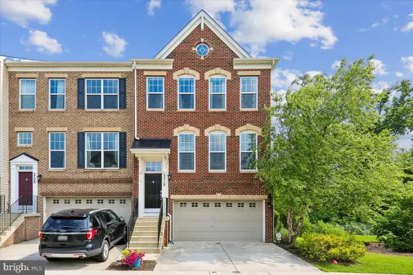 3710 Doc Berlin Dr, SILVER SPRING, MD 20906