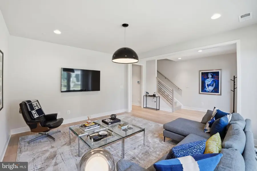 7027 Artesa Ln Ln, Bethesda, MD 20817 - #3