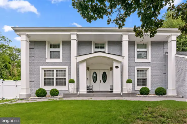 10904 Gainsborough Rd, POTOMAC, MD 20854