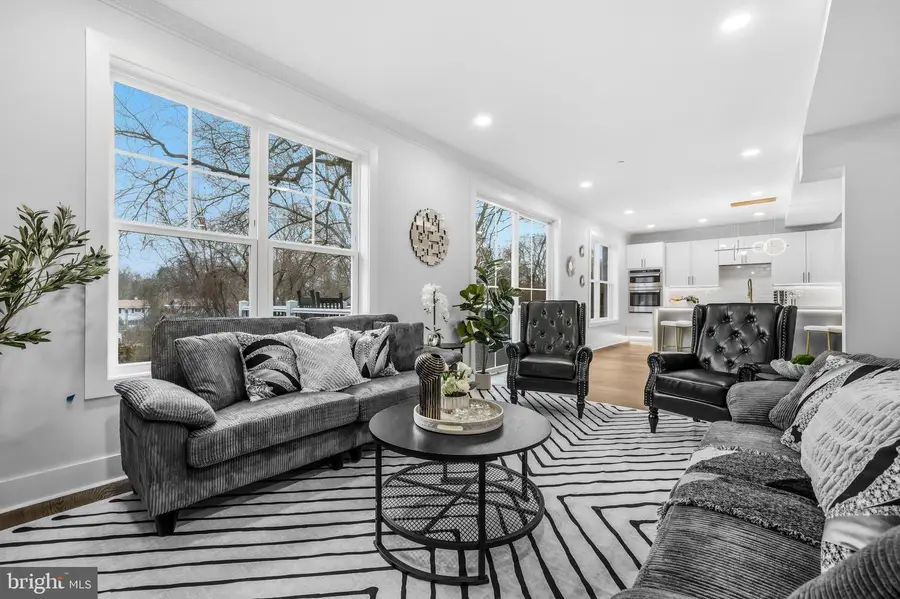 11110 Valley View Ave, Kensington, MD 20895 - #2