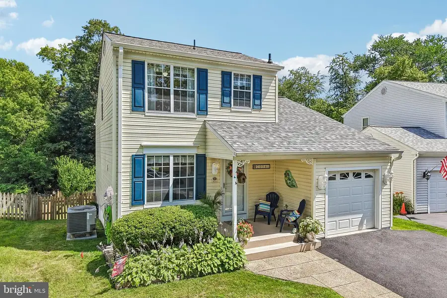 20541 Neerwinder St, Germantown, MD 20874 - #2