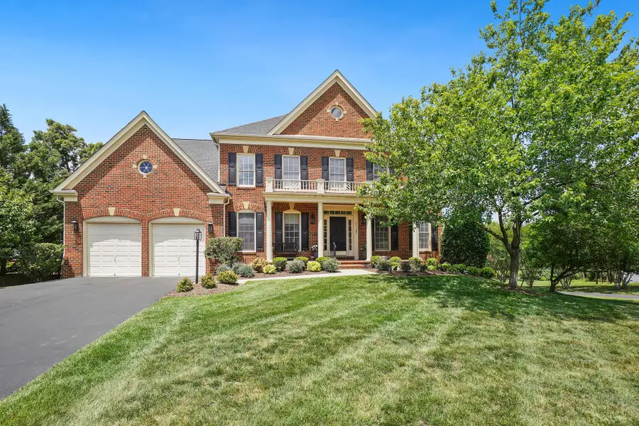 11105 Welland St, North Potomac, MD 20878 - #2