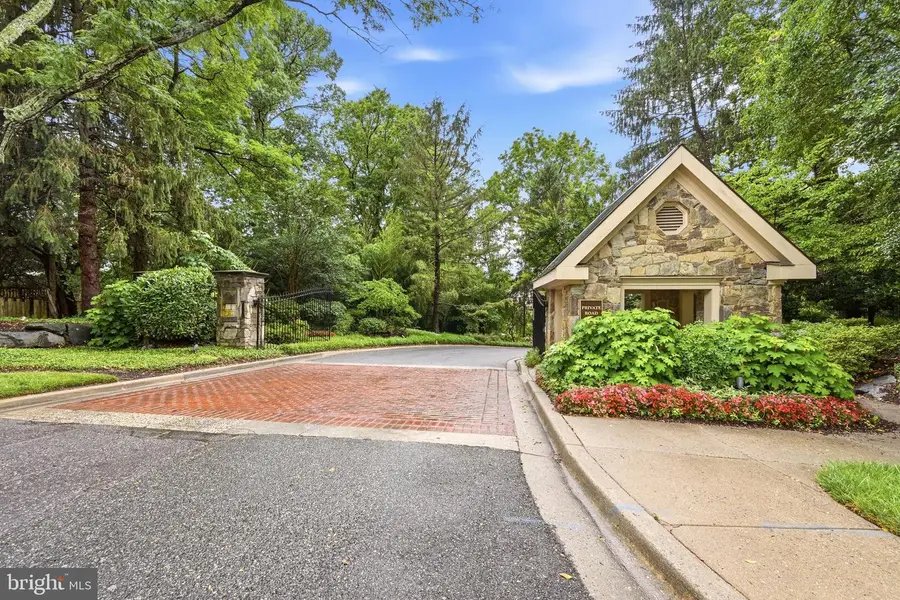 5803 Madaket Rd, Bethesda, MD 20816 - #3