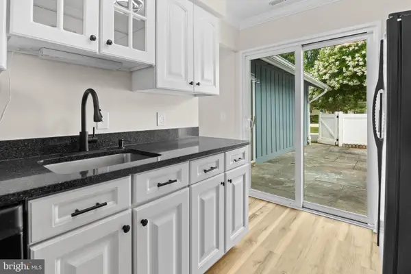 7 Finsbury Park Ct #44-b, SILVER SPRING, MD 20906