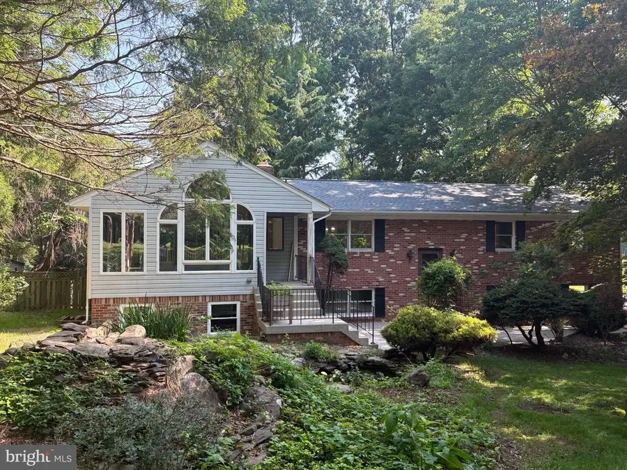 13715 Lewisdale Rd, Clarksburg, MD 20871 - #2