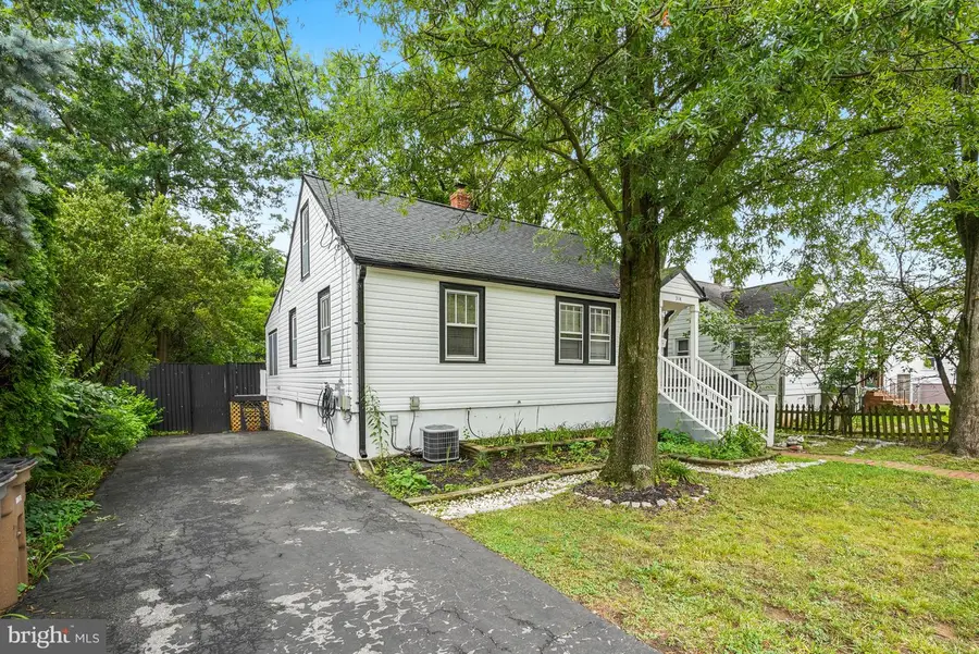 314 Grandin Ave, Rockville, MD 20850 - #3