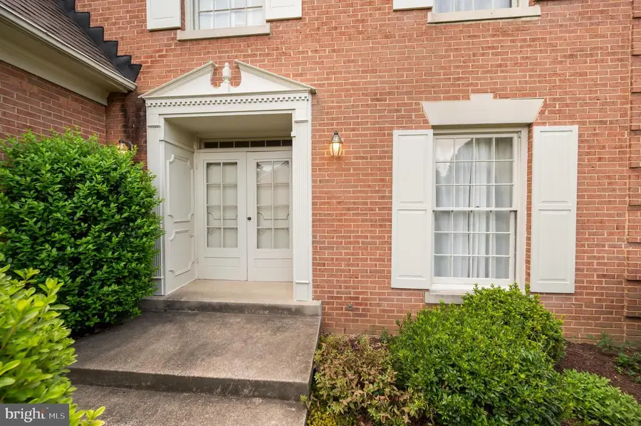 10253 Gainsborough, Potomac, MD 20854 - #3