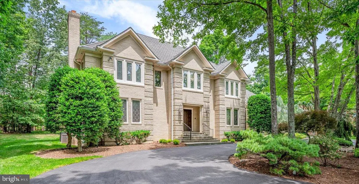 10616 Willowbrook Dr, Potomac, MD 20854 - #1