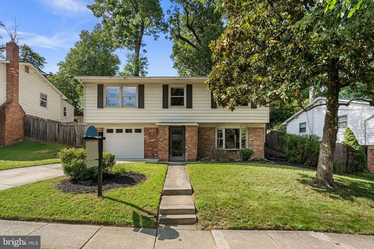 822 Loxford Ter, Silver Spring, MD 20901 - #1