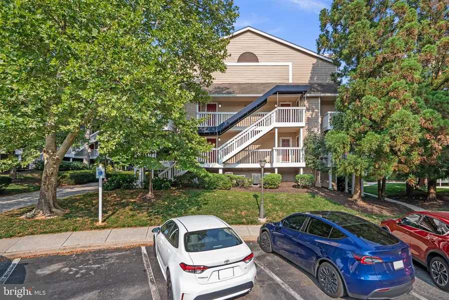 10805 Hampton Mill Ter #220, North Bethesda, MD 20852 - #2