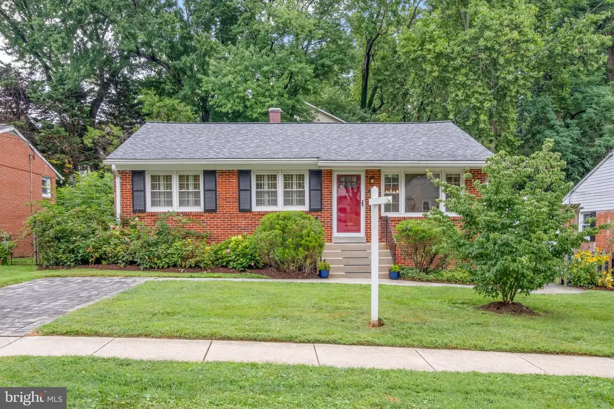 10913 Drumm Ave, Kensington, MD 20895 - #1