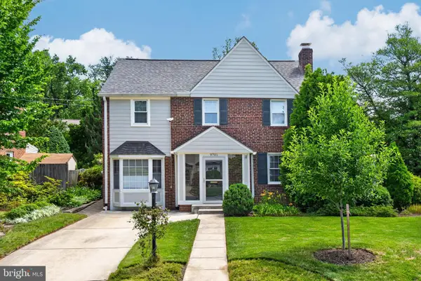 9701 Lawndale Dr, SILVER SPRING, MD 20901