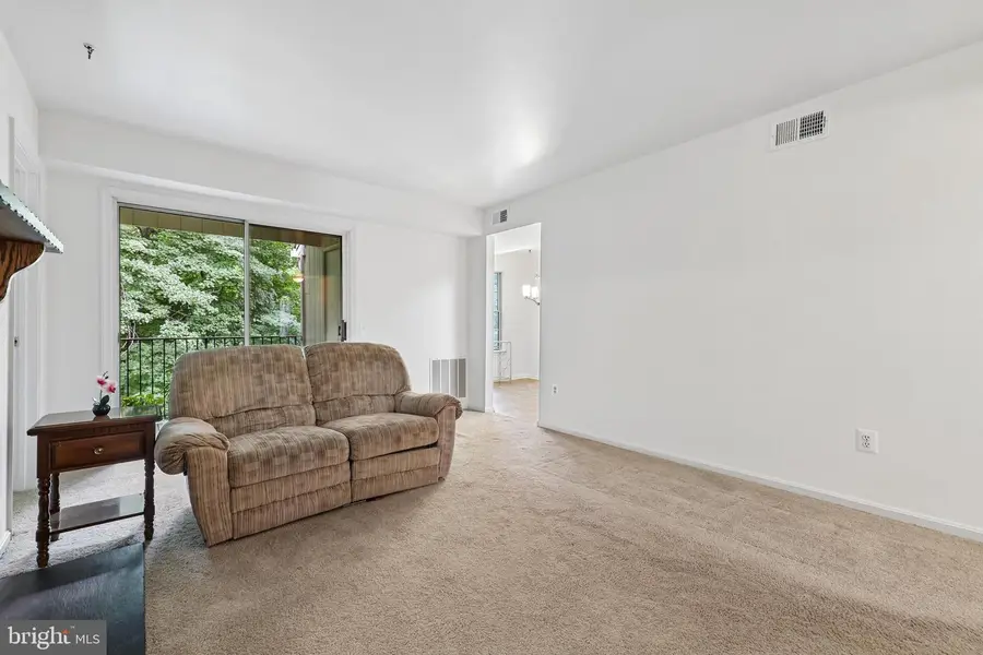 20241 Shipley Ter #4-b-30, Germantown, MD 20874 - #2