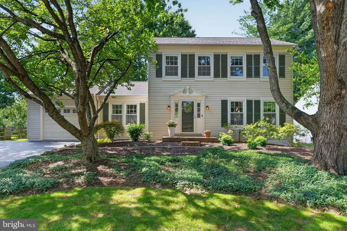 13520 Spinning Wheel Dr, Germantown, MD 20874 - #1