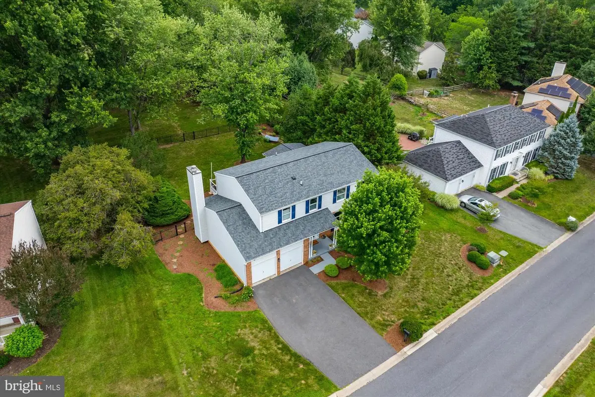 11209 Maine Cove Dr, North Potomac, MD 20878 - #1