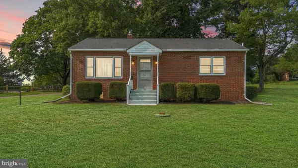 12701 Lewisdale Rd, CLARKSBURG, MD 20871
