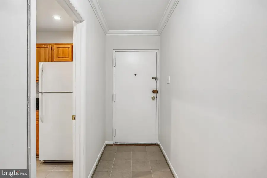 10507 Weymouth St #w-2, Bethesda, MD 20814 - #3