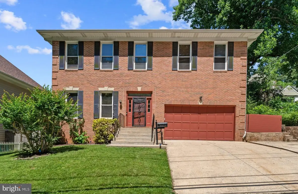 11906 Claridge Rd, Silver Spring, MD 20902 - #1